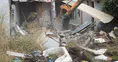 Mersin Yenişehir'de Tehlikeli Metruk Bina Yıkıldı