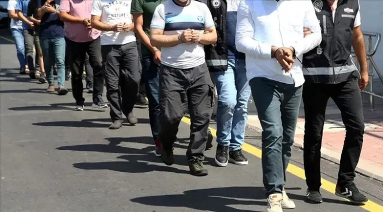 Yasa dışı bahis operasyonunda 59 şüpheliden 34'ü tutuklandı, 22 milyar TL'lik işlem hacmi belirlendi