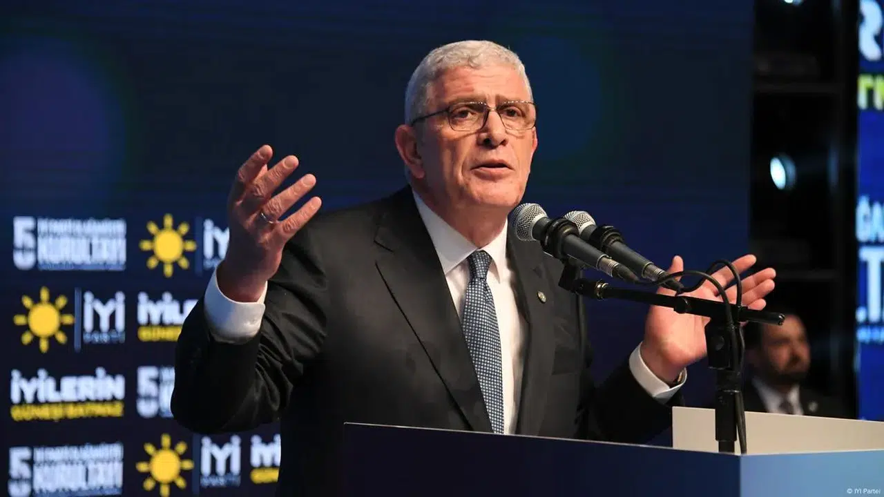 İYİ Parti lideri Müsvat Dervişoğlu: "Cumhuriyet, eşitlik ve özgürlüğün teminatıdır!"