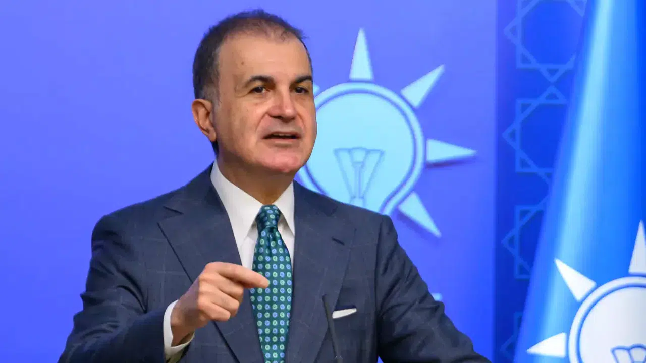 AK Parti Sözcüsü Ömer Çelik: Terörsüz Türkiye sürecine karşı iftiraları kınıyoruz, provokasyonlara geçit yok!