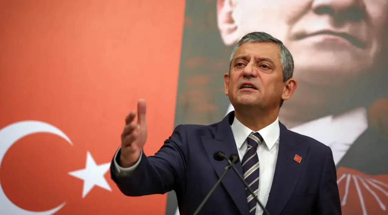 CHP Lideri Özgür Özel: Muhalefet birlik olmalı, demokrasi için sandığa sarılalım!