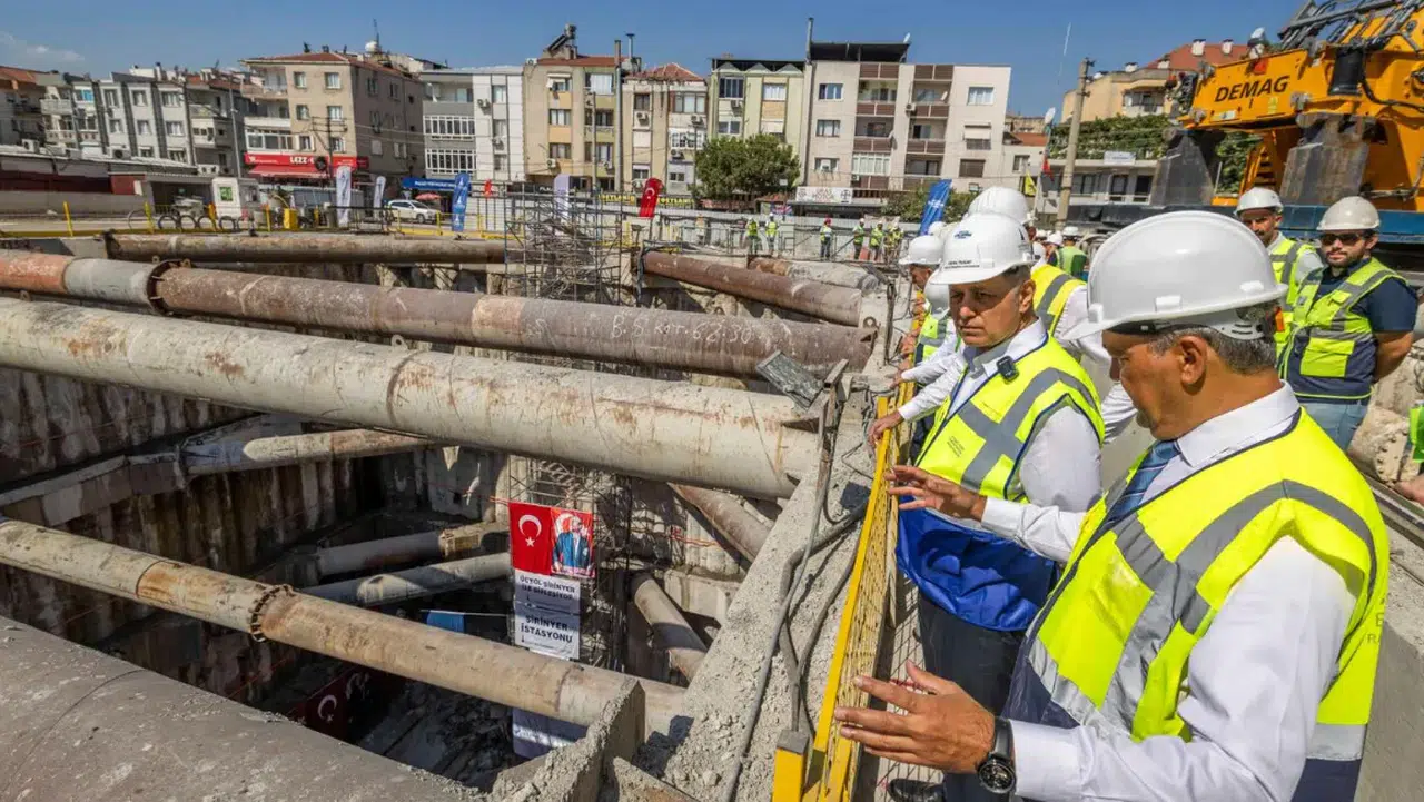 Buca Metrosu, Gaziemir'e uzanacak hatla birlikte 2027'de günlük 400 bin yolcu taşıyacak