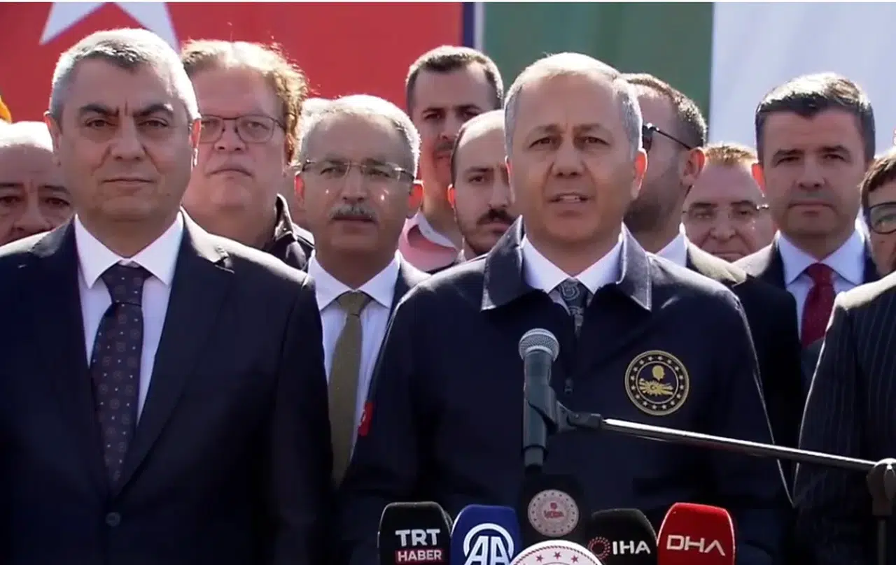 Türkiye'den Gazze'ye 900 ton gıda yardımı gönderen gemi yola çıktı