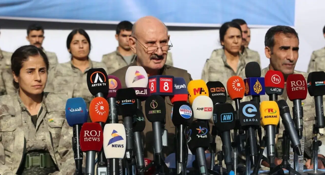 PKK, Türkiye sınırları dışına çekildiğini duyurdu ve çağrı yaptı