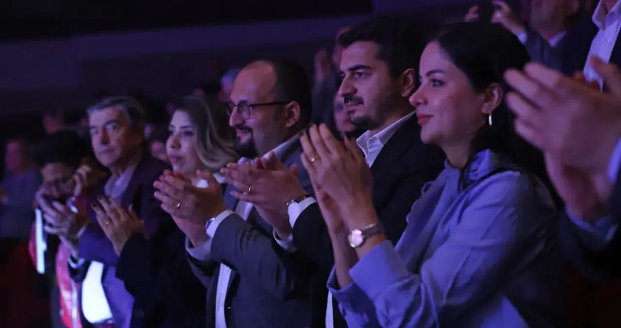 ATATÜRK SANAT MERKEZİ “SEFİLLER” İLE PERDE DEDİ