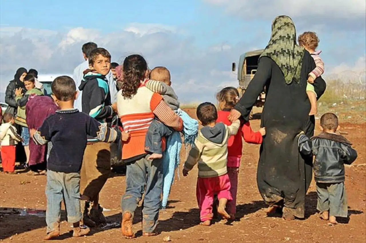 Suriyeli göçmenler evimize gelin geldi