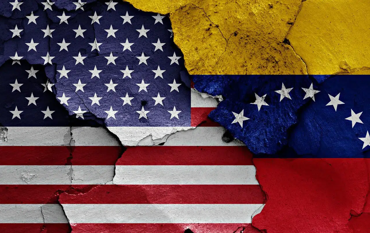 ABD Başkanı Trump, CIA'ye Venezuela'da operasyon yetkisi verdi, Venezuela'dan kınama geldi