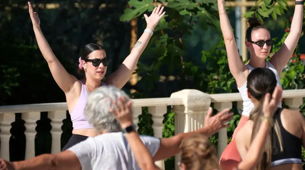 Bodrum'da Sarı Yaz Yogası ile Doğayla Buluşma Festivali'nde Güne Huzurlu Başlangıç