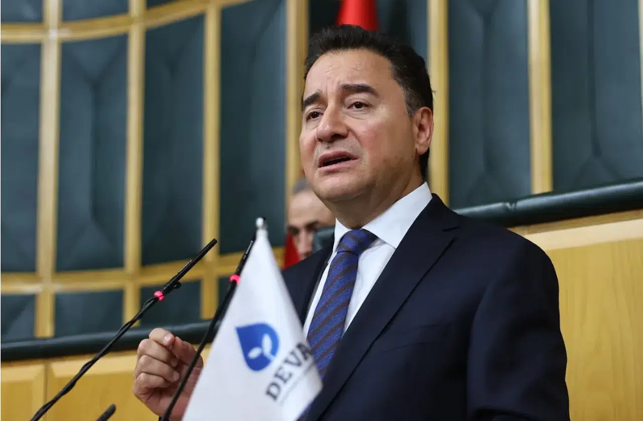 Ali Babacan: "Ekonomideki sorunların çözümü bizde, iktidar menfaat şebekesi dağıtılmadan adalet sağlanamaz"
