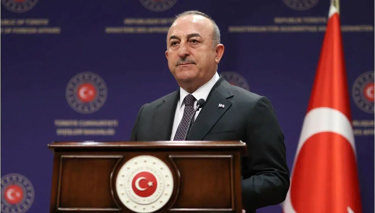 Çavuşoğlu: Bakarsınız Erdoğan'la Putin 'Hadi vizeleri kaldıralım' der