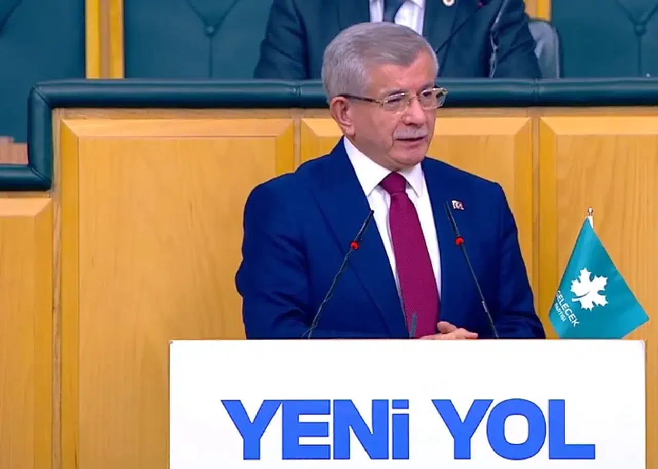 Gelecek Partisi Genel Başkanı Ahmet Davutoğlu: "Önce Yangın Söndürülmeli, Siyasi Kavgalara Yer Yok"