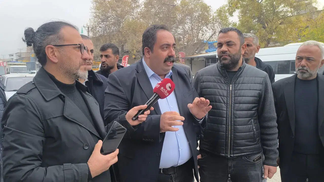 CHP Malatya İl Başkanı Barış Yıldız, sanayi esnafına yapılan dükkân tahsisi işlemlerini eleştirdi