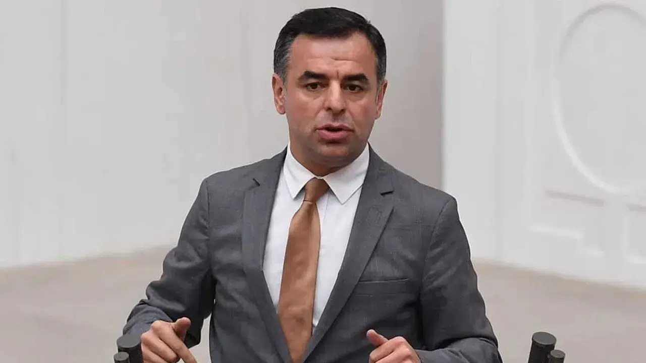 CHP'li Barış Yarkadaş: TRT'deki atama geçersizdir