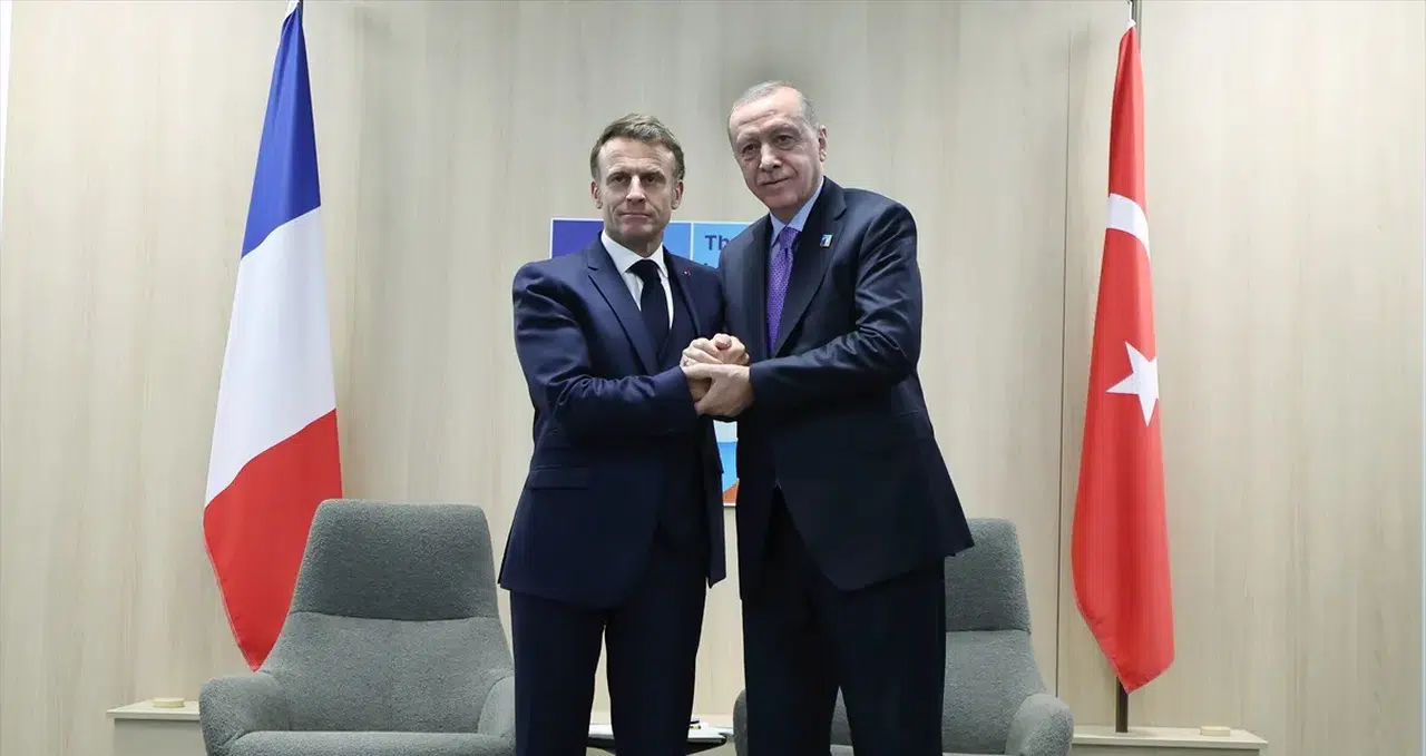 Fransa: Macron, Erdoğan ile görüşmesinde Afrin'le ilgili endişelerini açıkladı