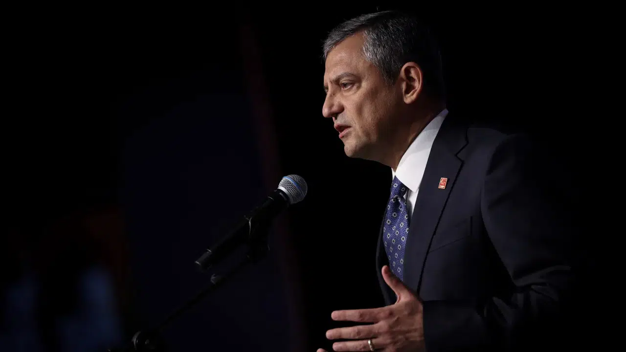 CHP Lideri Özgür Özel'den askeri kargo uçağı kazasında şehit olan askerler için başsağlığı mesajı