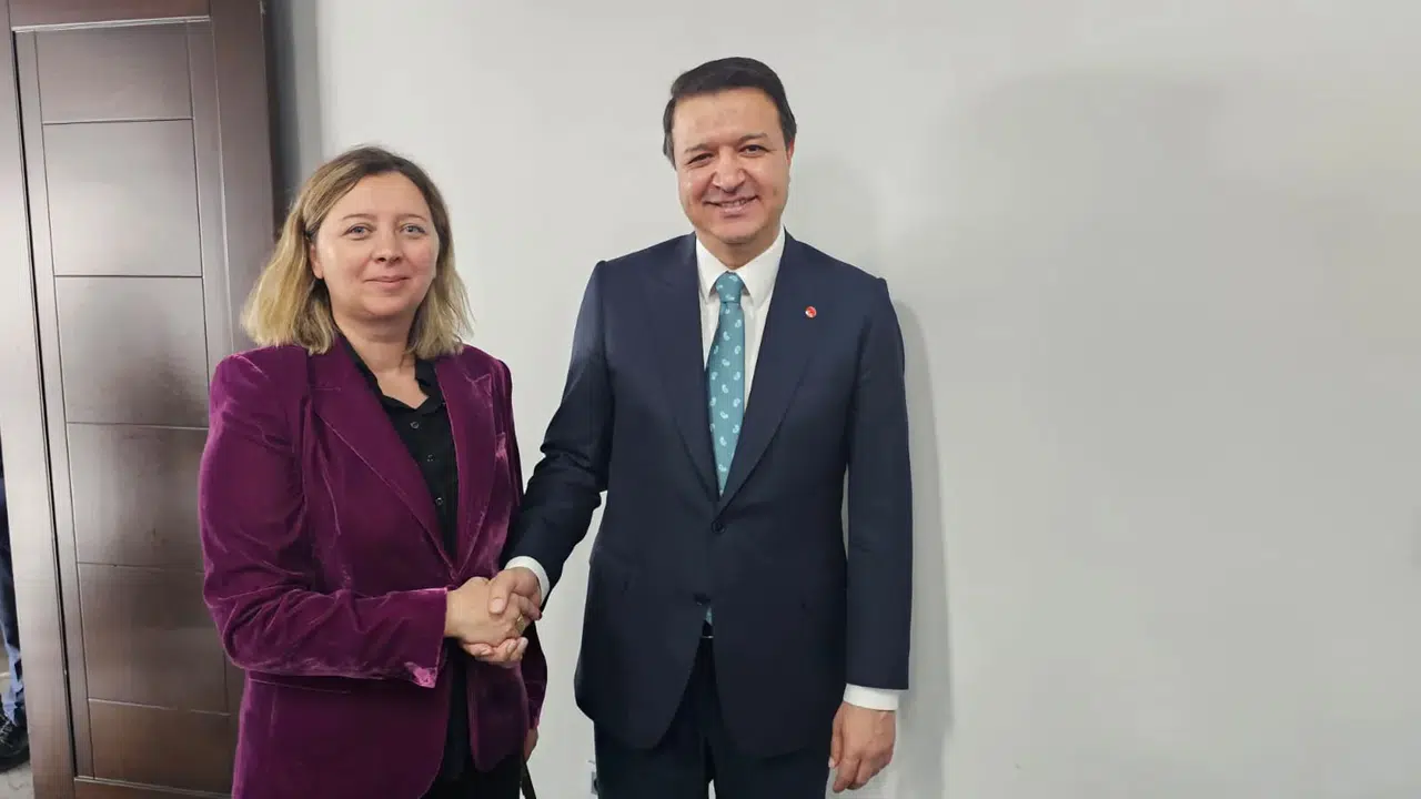 Mahmut Arıkan: "Öcalan ve sadece PKK'nın silah bırakması üzerinden tartışma yapılmasını sağlıklı bulmuyorum"