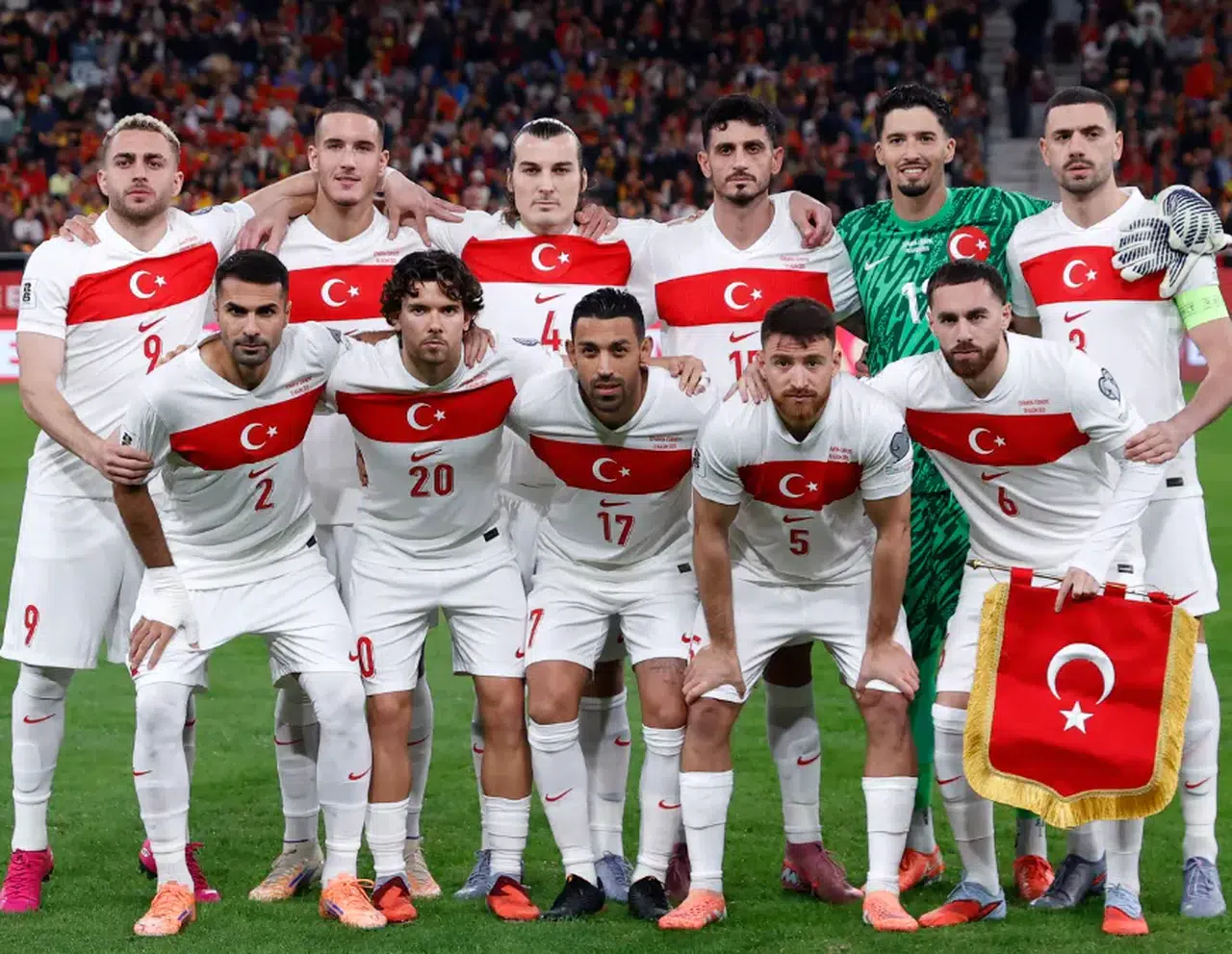 A Milli Takım, İspanya ile 2-2 berabere kalarak Avrupa Elemeleri'nde grubu 2. tamamladı