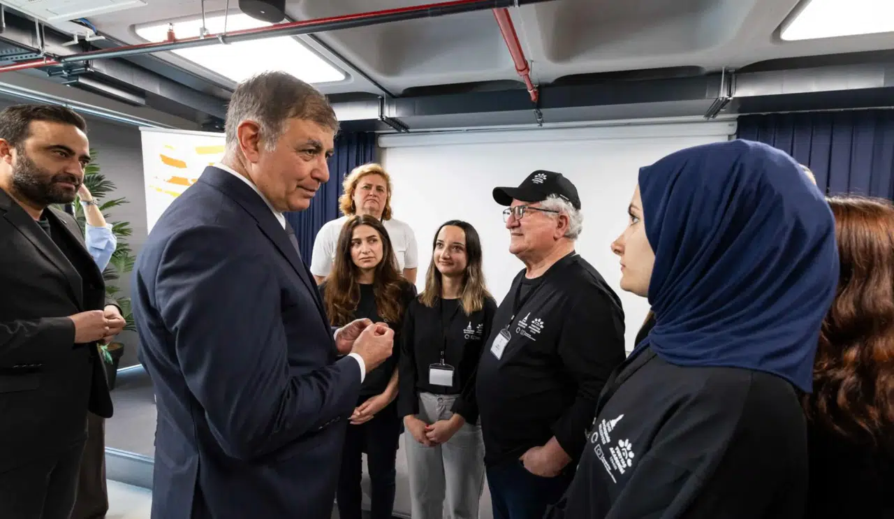 İzmir'de Yurttaş Akademisi ile Kent Denetçileri Programı başlatıldı, gelecek birlikte inşa edilecek!