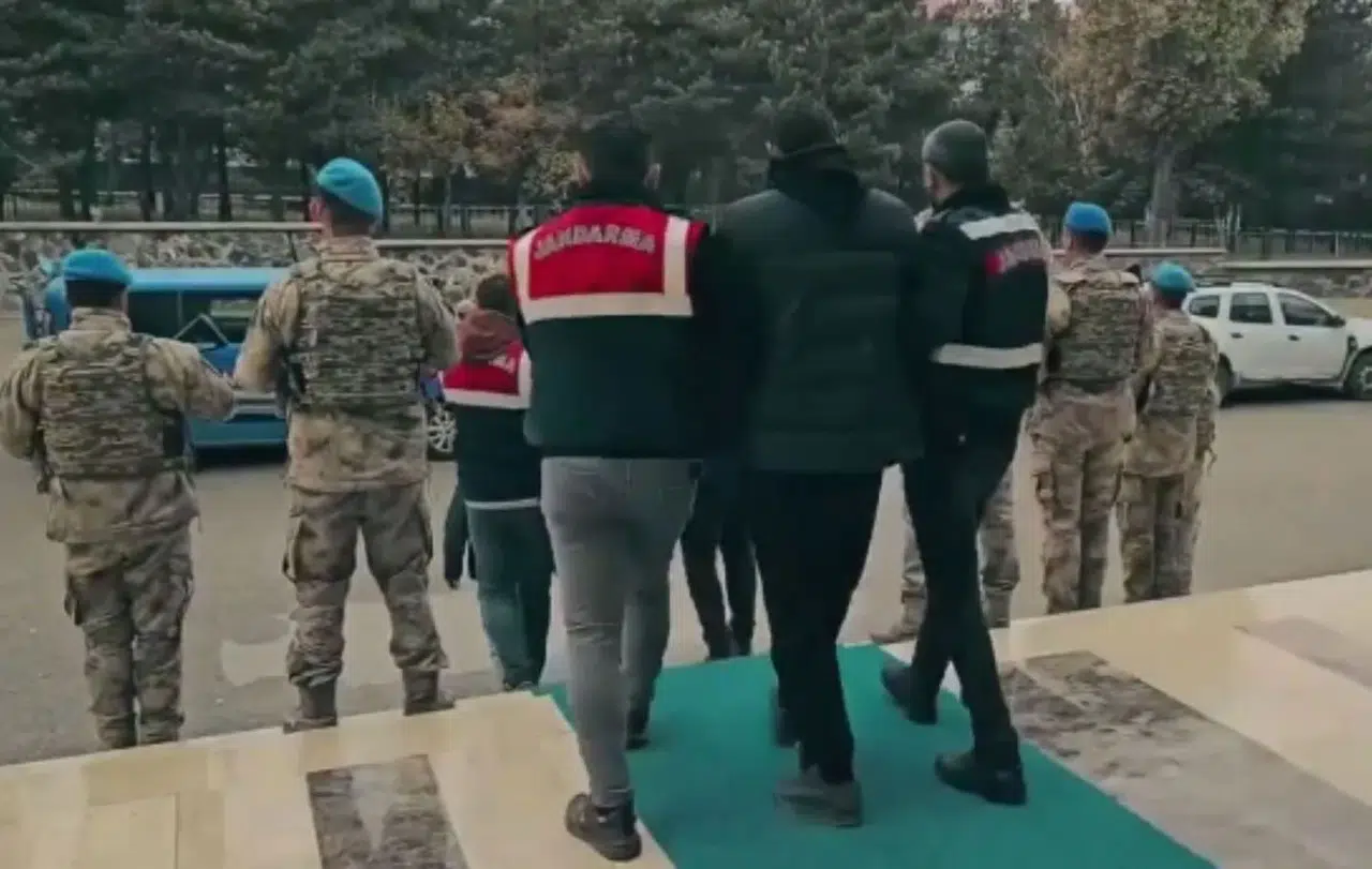 IŞİD operasyonunda 14 şüpheli gözaltına alındı