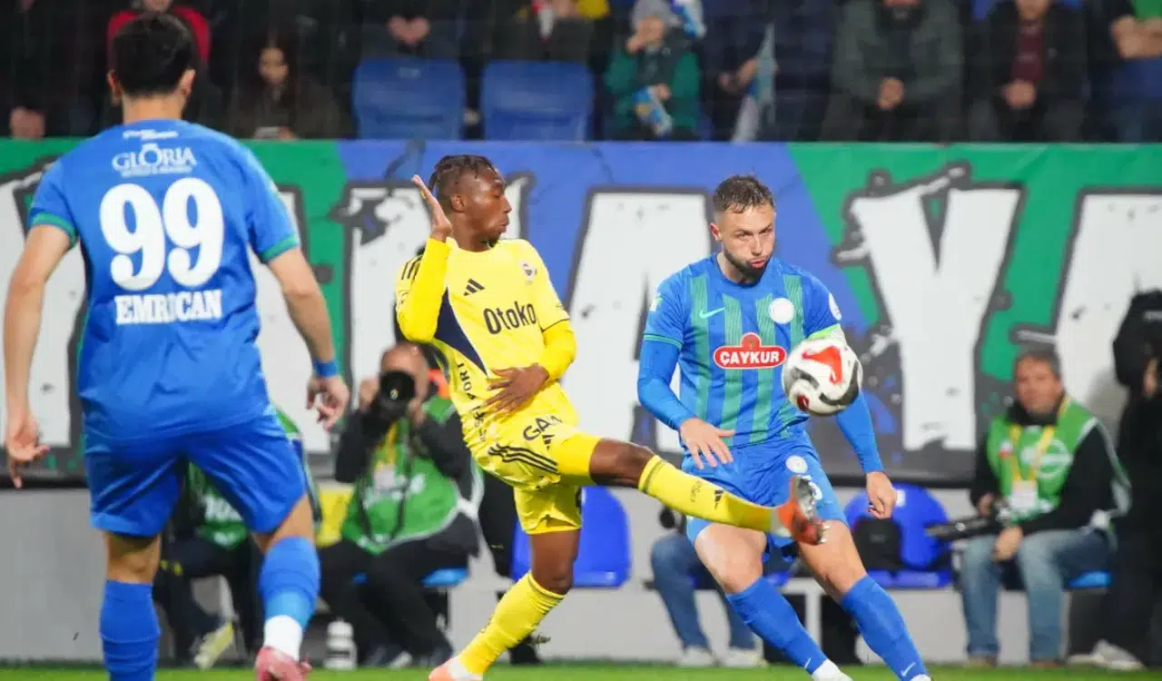 Fenerbahçe, Rizespor'u 5-2 ile geçerek Süper Lig'de önemli bir galibiyet elde etti