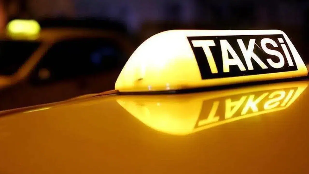 Taksideki tecavüzü rızası var savunmasıyla...
