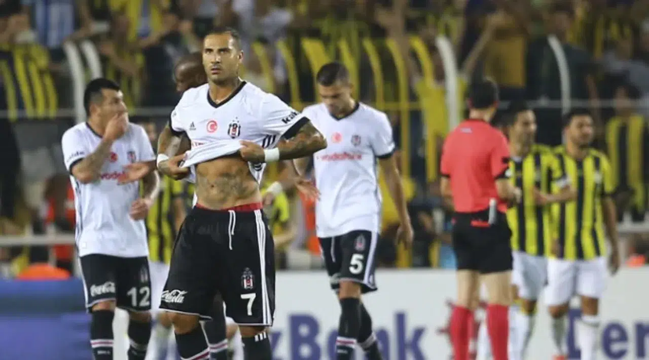 Derbide gülen taraf Fenerbahçe oldu