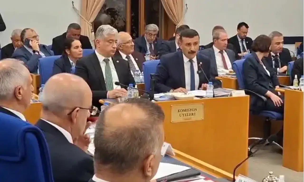 İYİ Parti'den asgari ücret eleştirisi: "Adaletsizlik var, her 10 çalışandan 4'ü asgari ücretli"