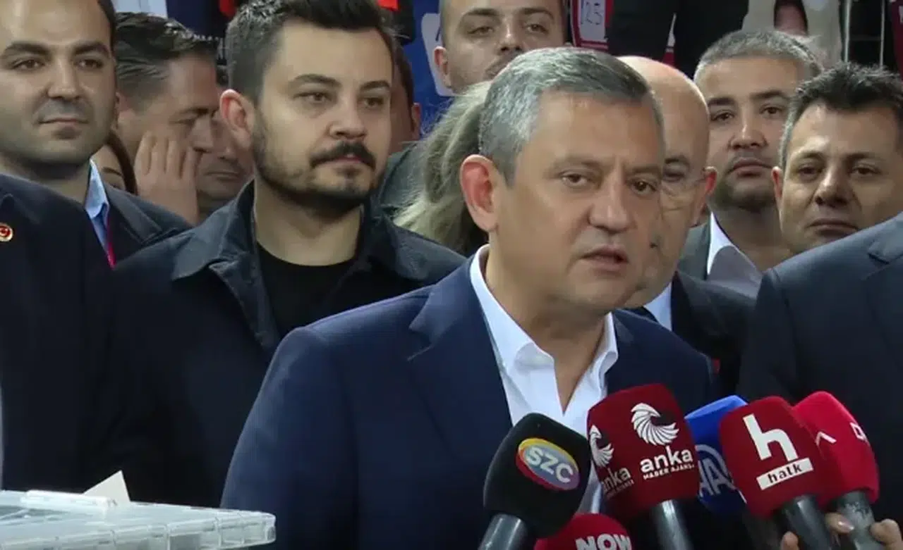 CHP Kurultayı'nda Özgür Özel: "İktidara yürüyen bir parti olarak hazırız"
