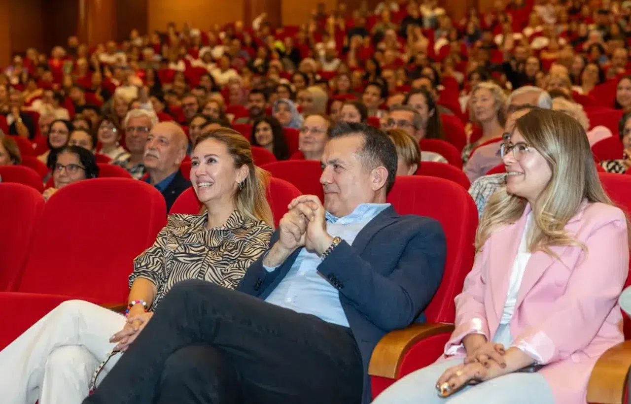 Yenişehir Komedi Oyunları Festivali'nde 5 gün boyunca ücretsiz kahkaha seansı!