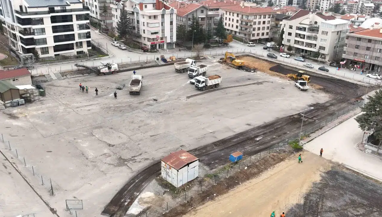 Çankaya Belediyesi'nden Birlik Mahallesi'nde modern kapalı pazaryeri projesi başlatıldı