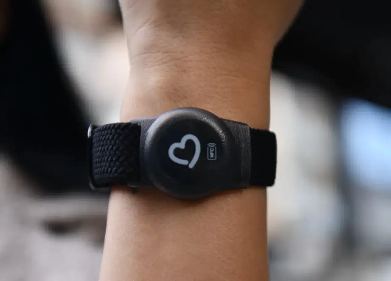 Balıkesir'den özel gereksinimli bireylere akıllı cihaz desteği projesi hayata geçirildi