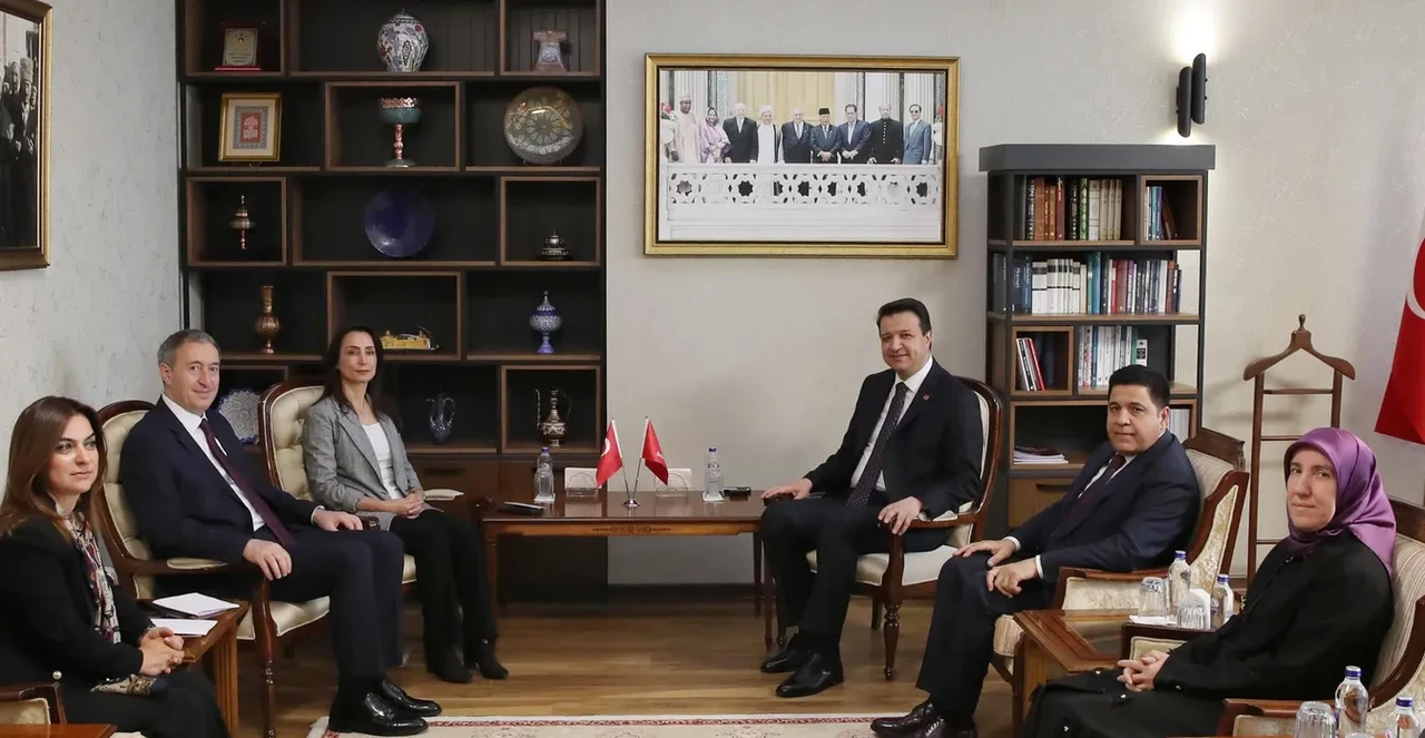 Saadet Partisi Lideri Mahmut Arıkan'dan Devlet Bahçeli'nin Çözüm Çağrısına Destek Geldi