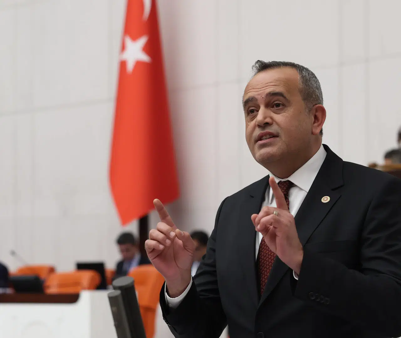 DEVA PARTİLİ KAYA O İHALEYE DİKKAT ÇEKTİ: İSTANBULDA 84 LİRA OLAN YEMEK GAZİANTEPTE NASIL 300 LİRA?