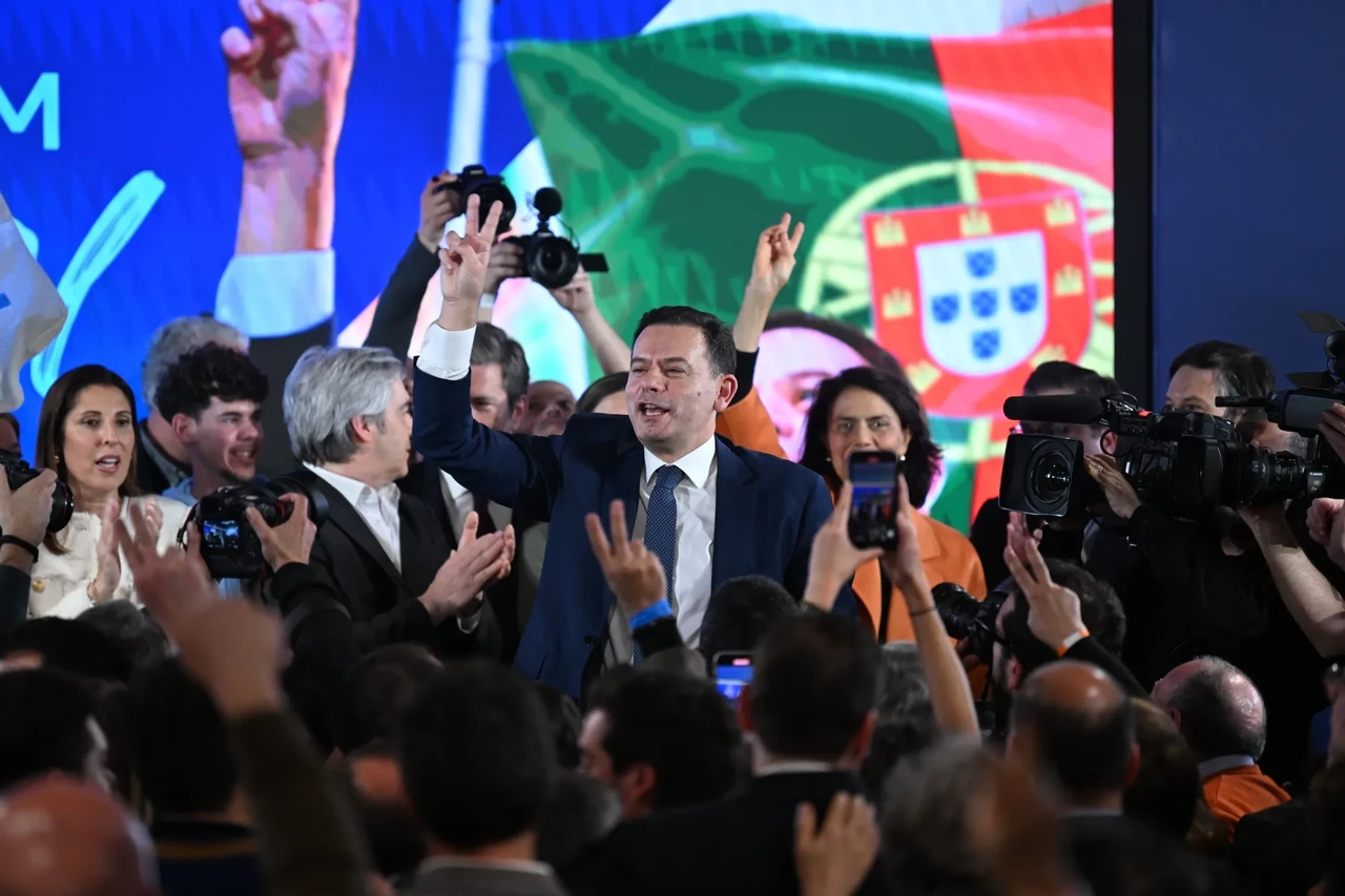 Portekiz’de erken seçimi muhafazakâr ittifak kazandı! Sosyalistler kan kaybetti