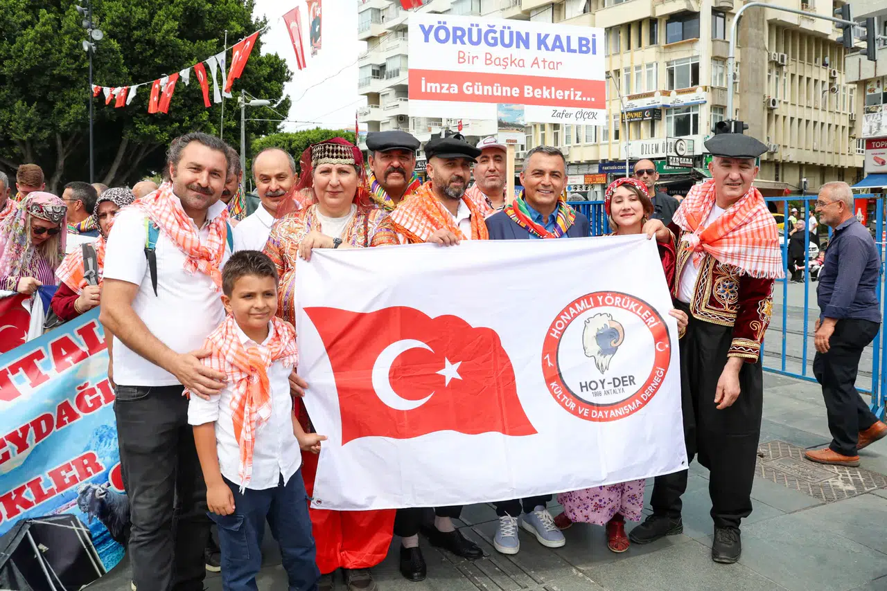 ANTALYA MANAVGAT BELEDİYE BAŞKANI KARA, YÖRÜK TÜRKMEN FESTİVALİ’NİN AÇILIŞINA KATILDI