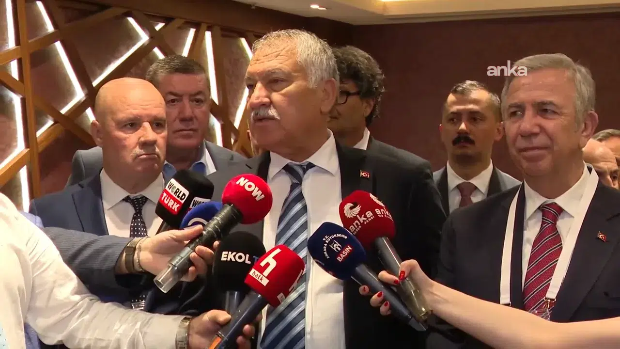 TBB Başkan Vekili Zeydan Karalar: Türkiye hiç görmediği kanunsuzlukla karşı karşıya