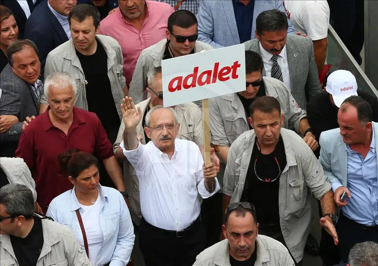 'Adalet Yürüyüşü' 5'inci gününde; kalp krizi geçiren vatandaş hayatını kaybetti