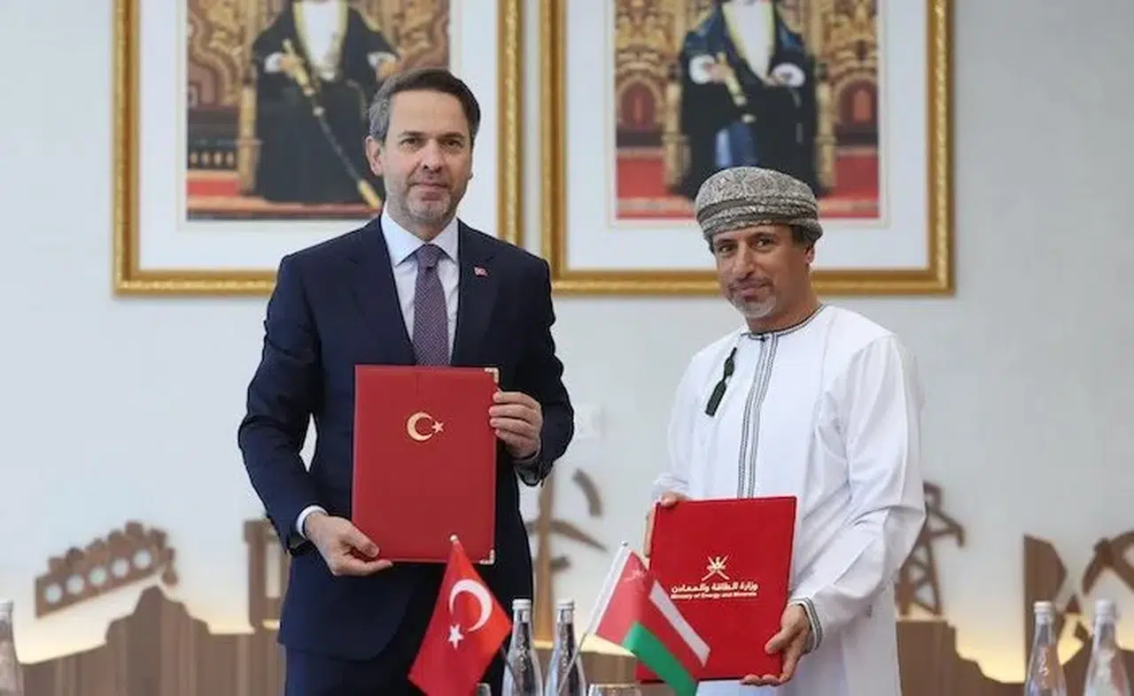 Türkiye ve Umman'dan enerji iş birliği: Yenilenebilir projeler için mutabakat imzalandı!