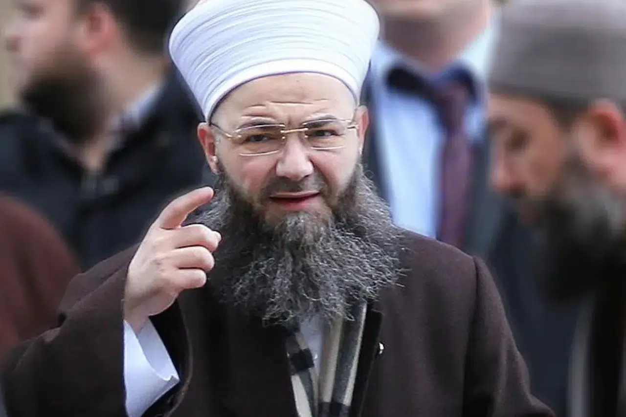 Cübbeli Ahmet: FETÖ kumpasında bana ilk sahip çıkan Abdüllatif Şener'di