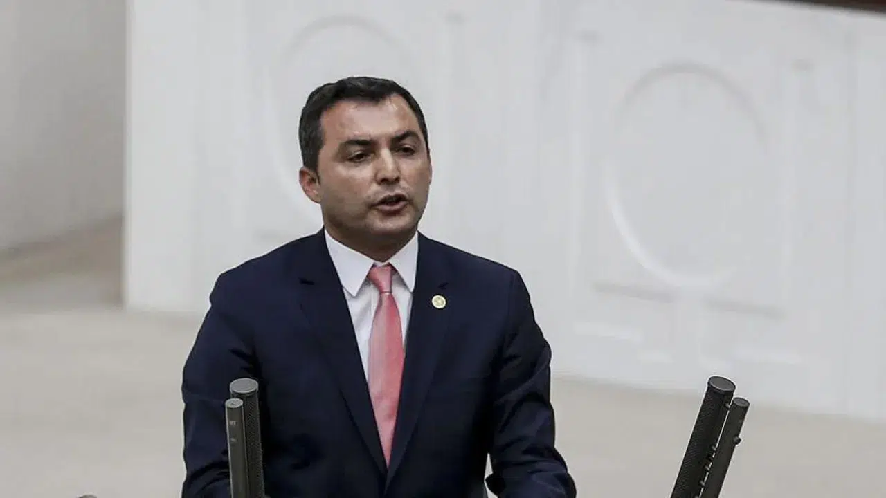 CHP'li Niyazi Nefi Kara : Artık AKP Sağlık Şehitlerini Görmezden Gelemez