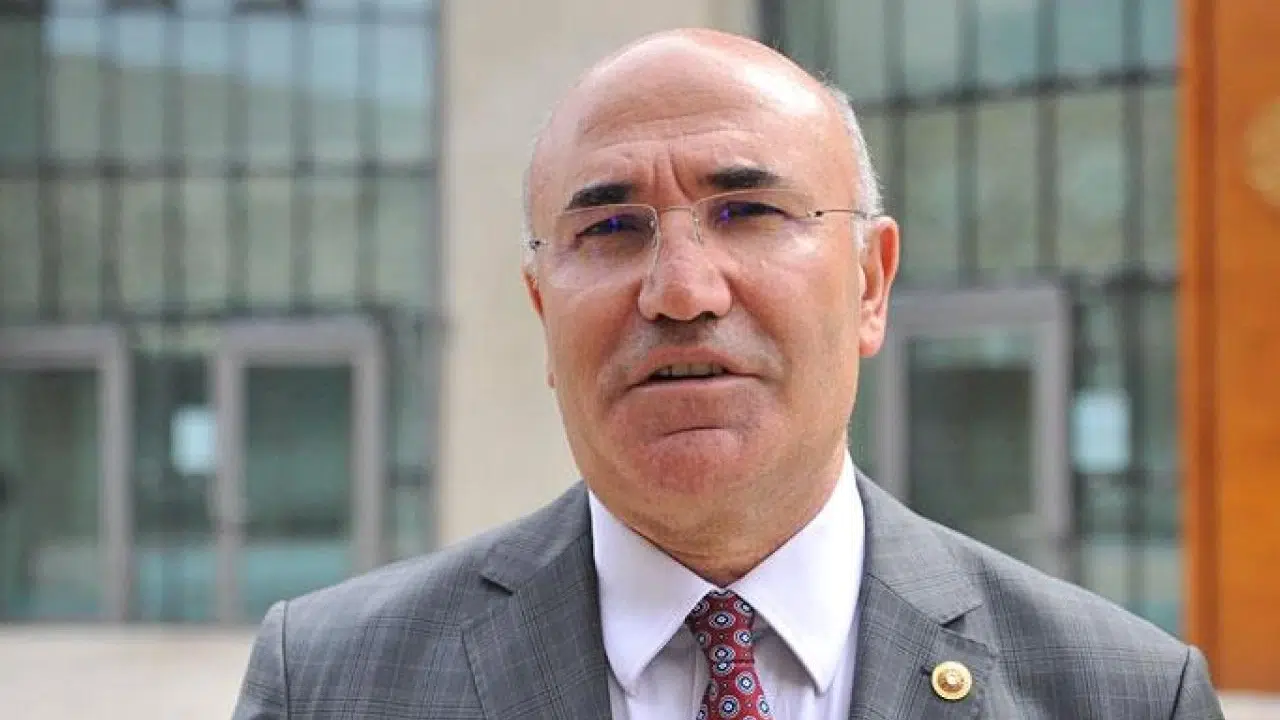 CHP’li Tanal: “Aşırı Sıcaklarda Çalışma Saatleri Hemen Düzenlenmeli, İşverenler Sorumlu”