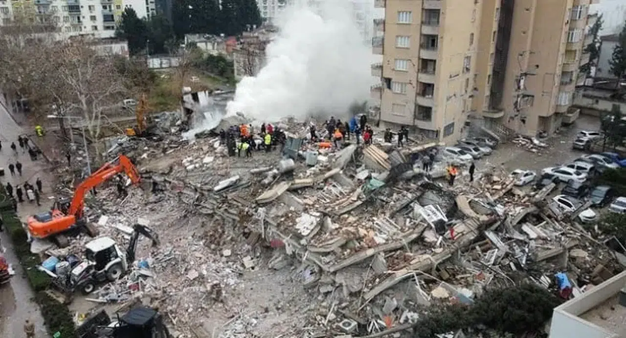 Kahramanmaraş deprem davası ertelendi, mağdur aileler adalet arayışında umut peşinde