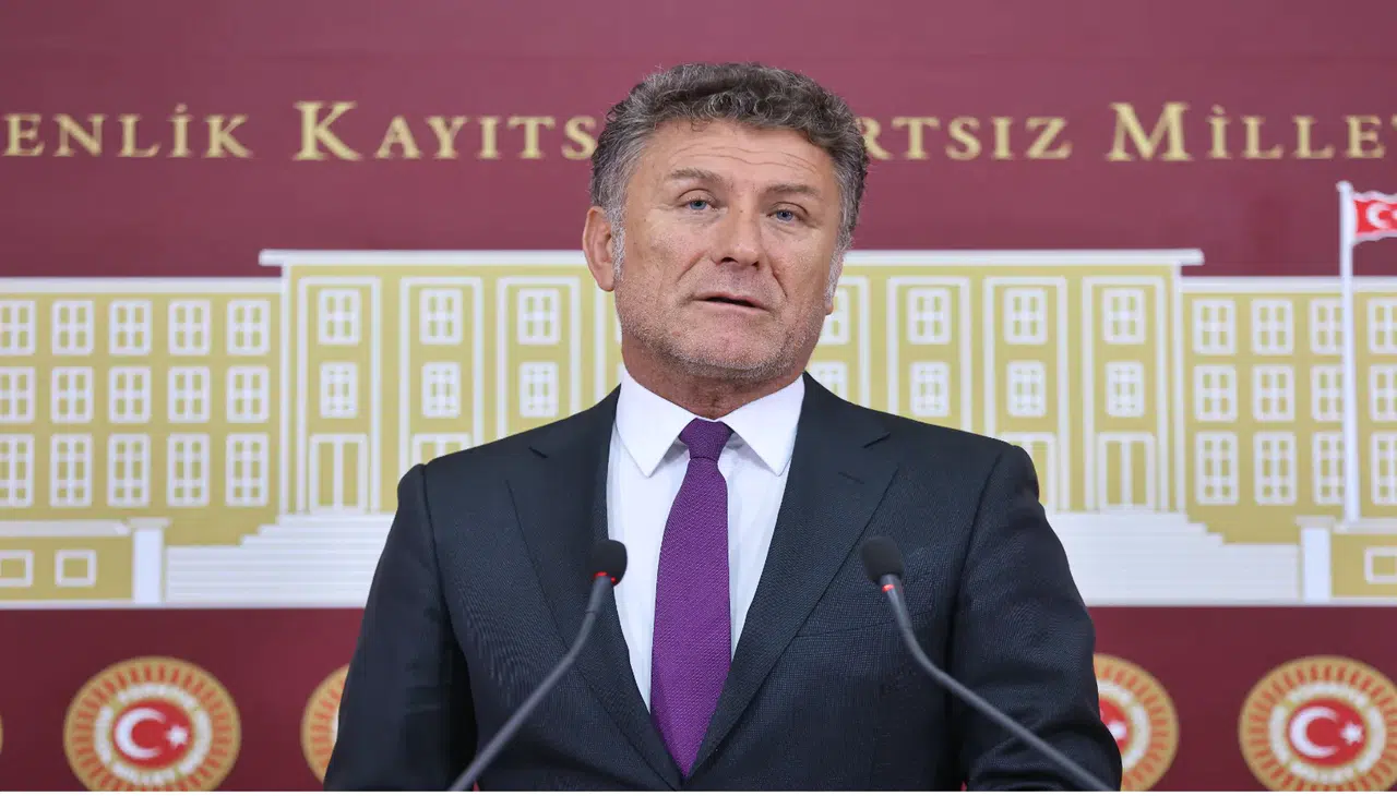 CHP Bursa Milletvekili Orhan Sarıbal: "Yerli Tütün Yok Olurken, İthal Tütün İhtişamla Yaşıyor!"