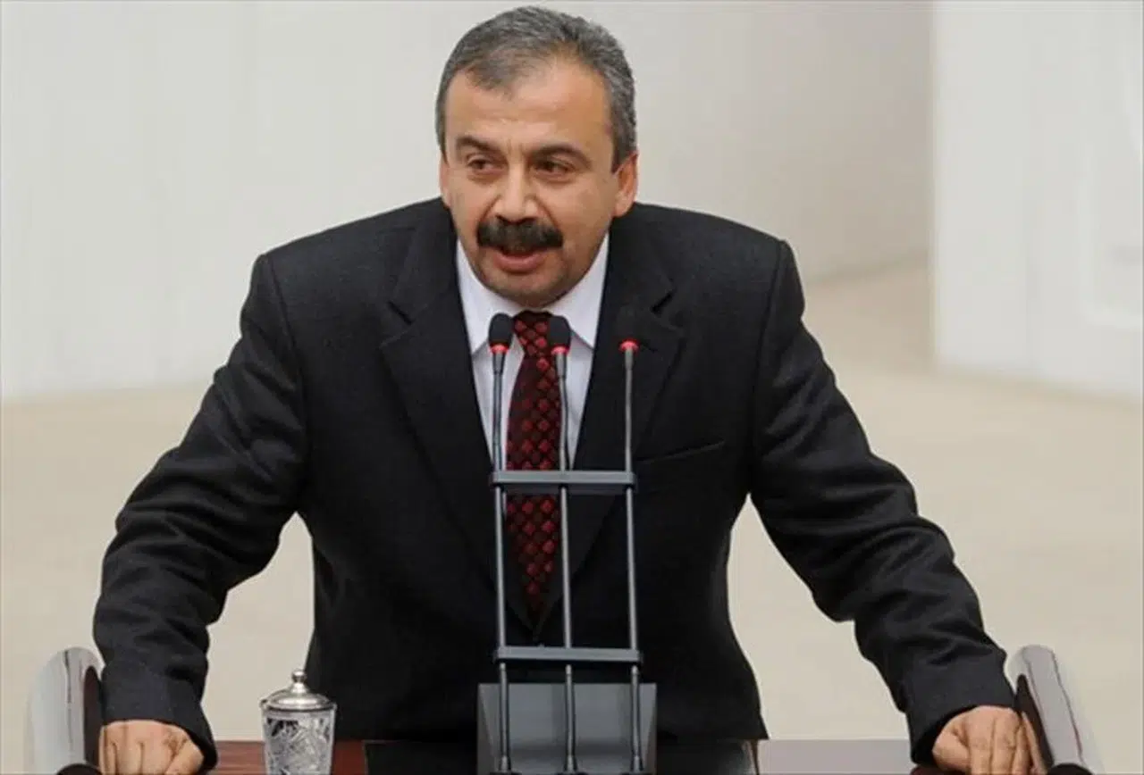 HDP'li Önder: Davutoğlu bana, 'Rojava kırmızı çizgimiz değil' dedi