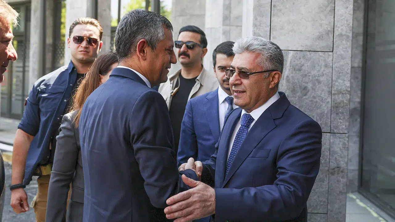 Özgür Özel ve Yargıtay Başsavcısı'ndan hukuk reformu görüşmesi!