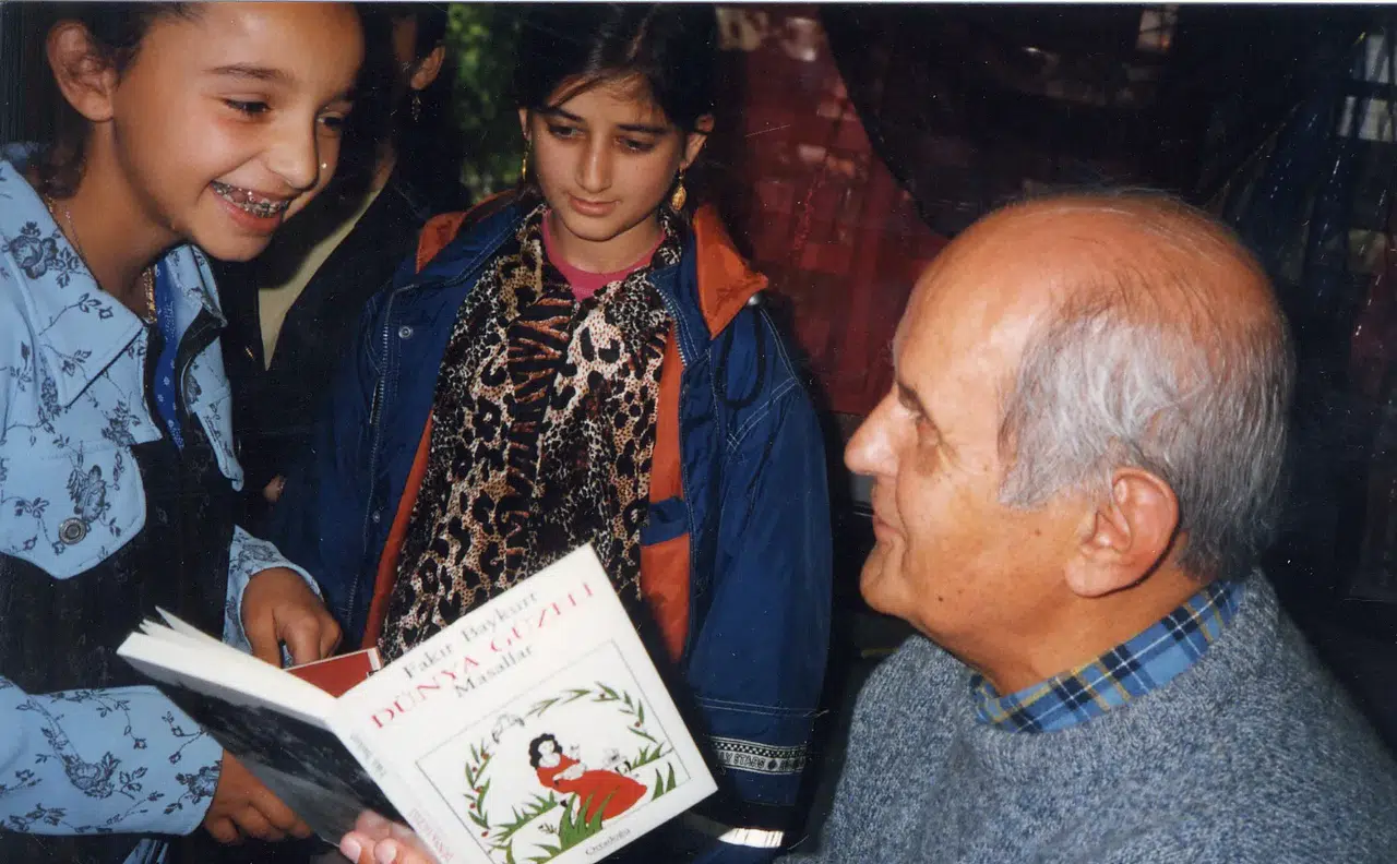 Fakir Baykurt Roman Ödülü’nü “Unutulan İnsanlar” Kazandı