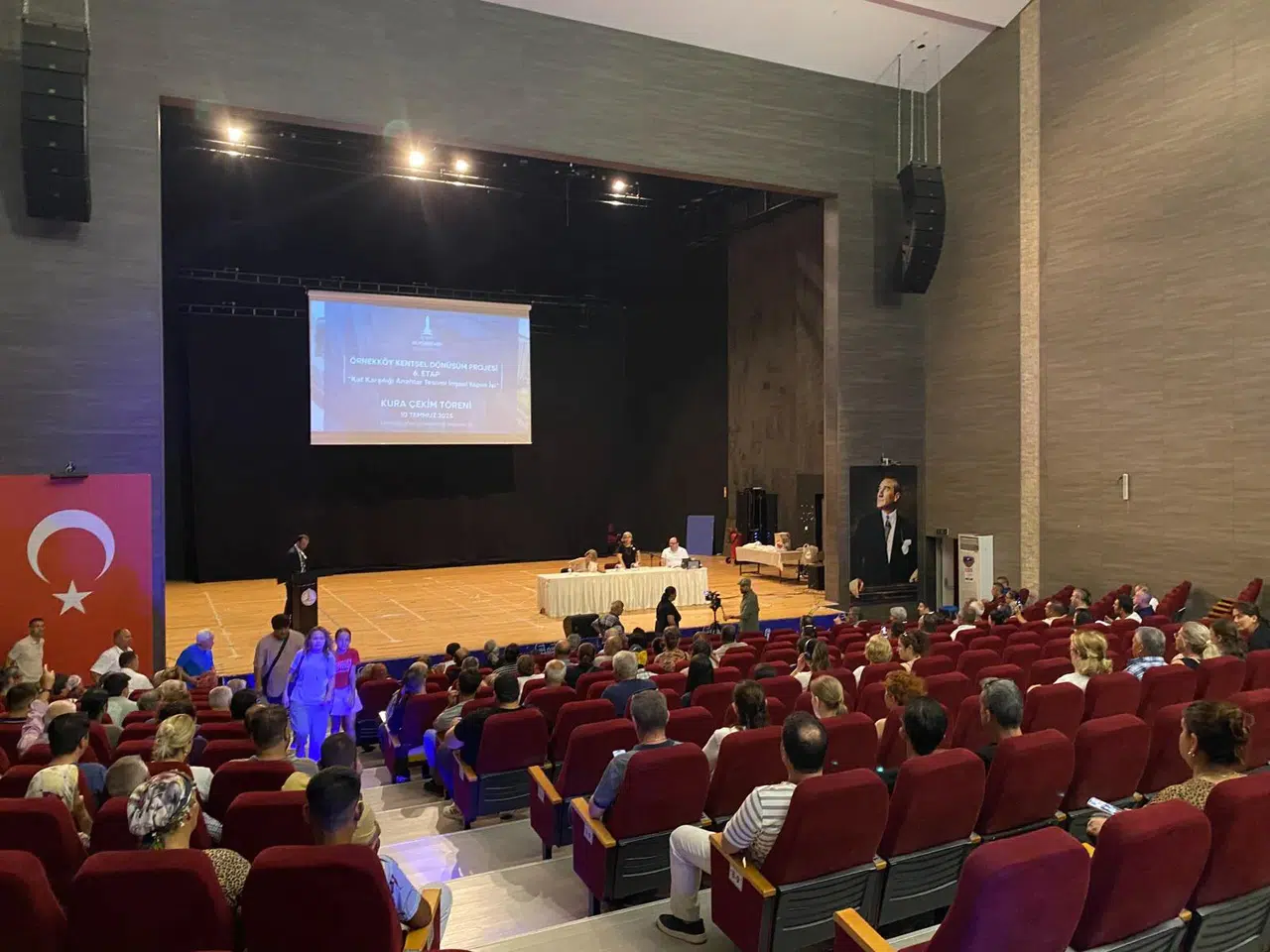 Örnekköy kentsel dönüşüm projesi için kura çekimi yapıldı