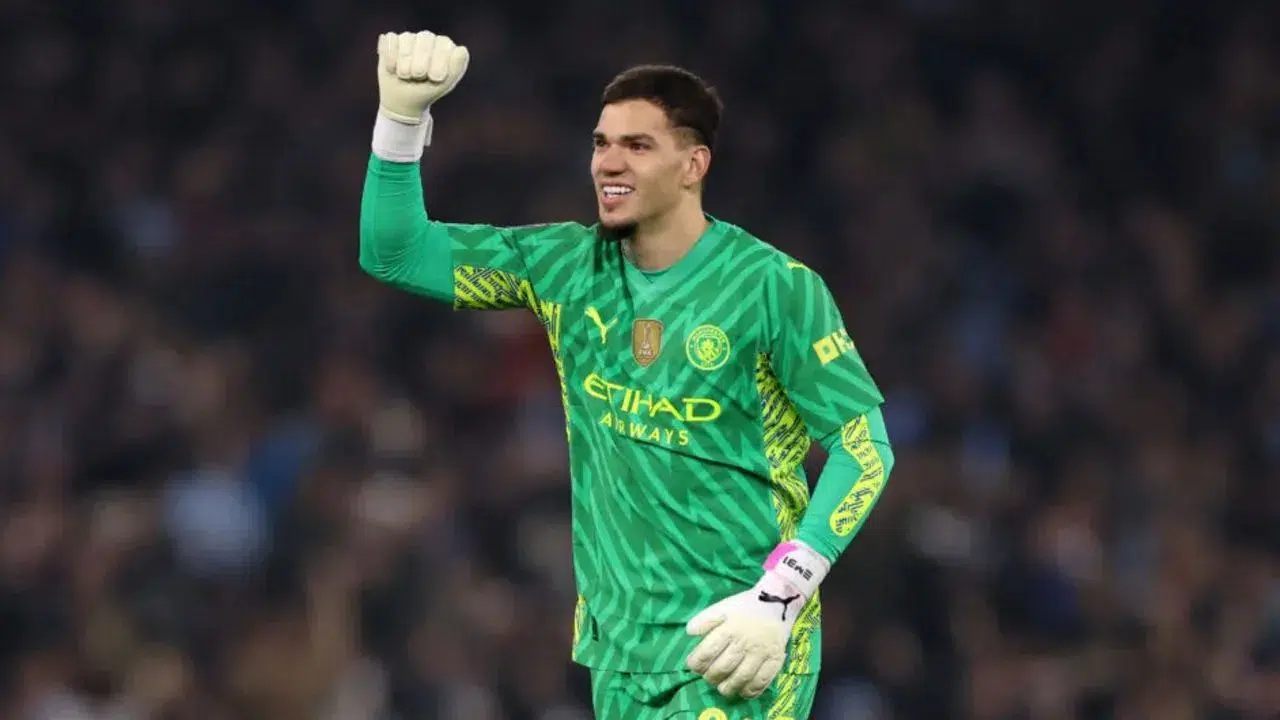 Fenerbahçe-Galatasaray Transfer Savaşı Kızıştı: Ederson’un Kararı İstanbul’u Sallayacak!