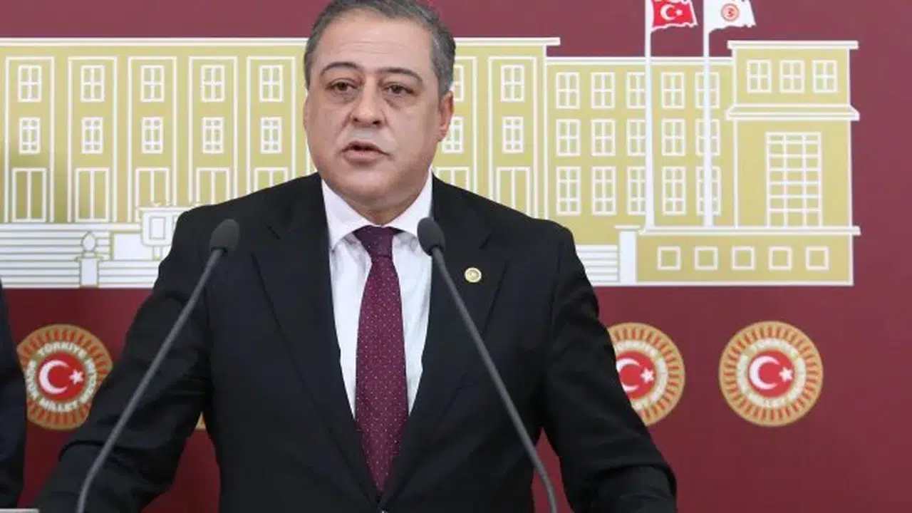 CHP'li Mevlüt Dudu : ÖĞRETMENLER GÜNÜ KUTLU OLSUN