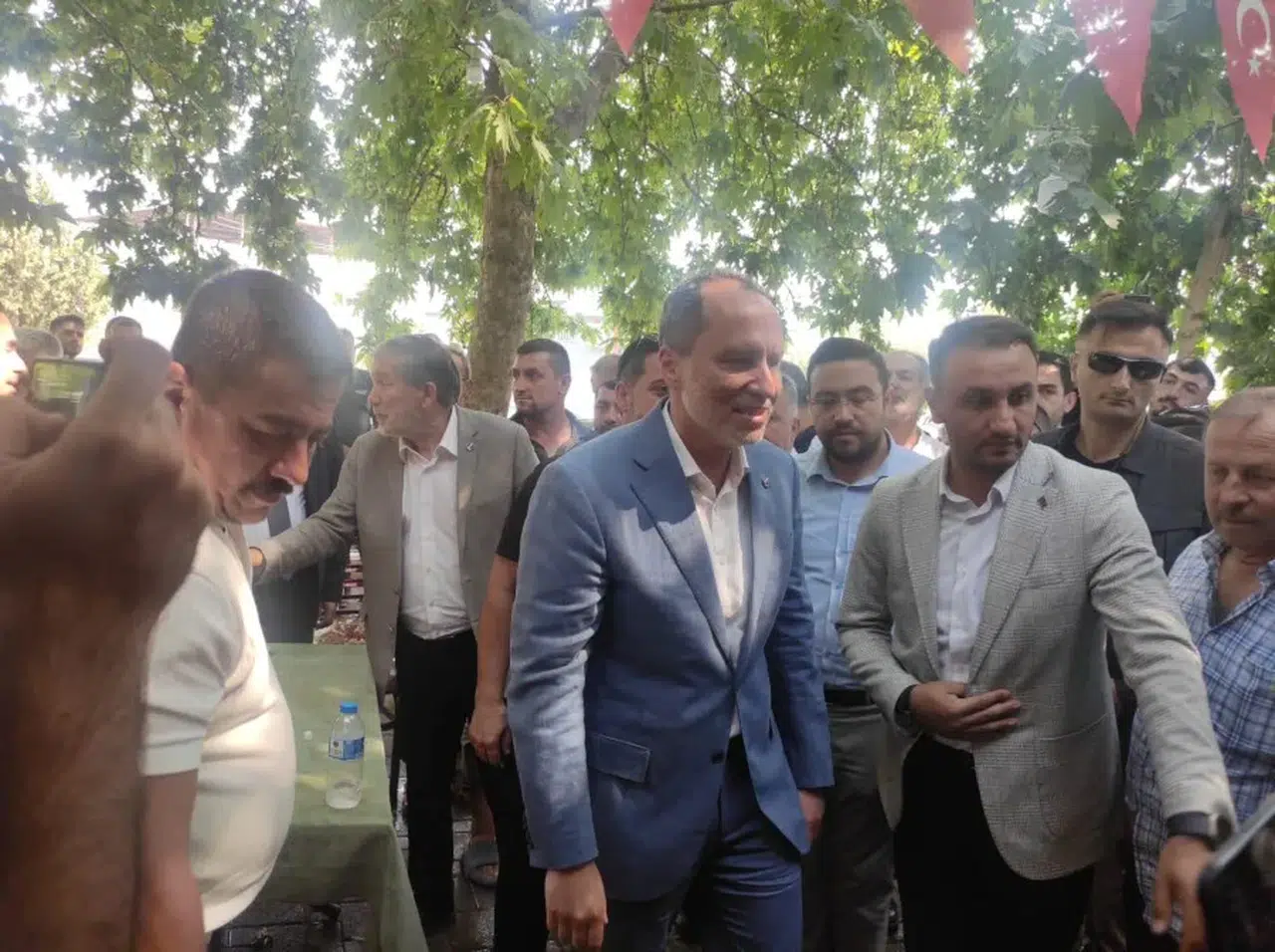 Fatih Erbakan: “Yangınların Zamanlaması ve Yaygınlığı Şüphe Uyandırıyor”